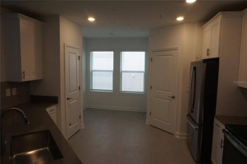 待售: $559,999 (4 贝兹, 3 浴室, 2109 平方英尺)