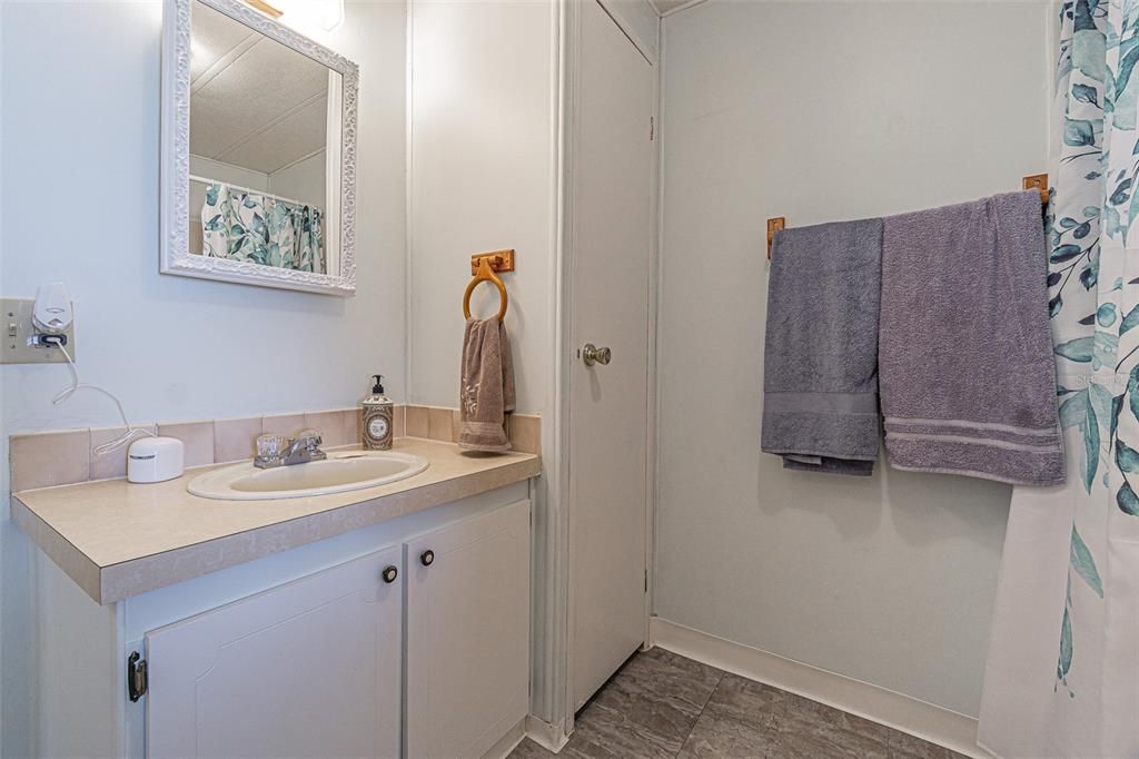 En Venta: $175,000 (2 camas, 2 baños, 1248 Pies cuadrados)