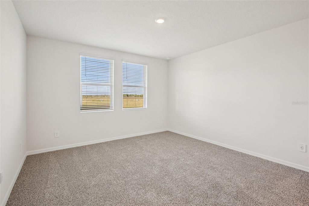 For Sale: $312,105 (4 beds, 2 baths, 1607 Square Feet)