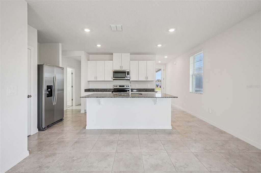 For Sale: $312,105 (4 beds, 2 baths, 1607 Square Feet)