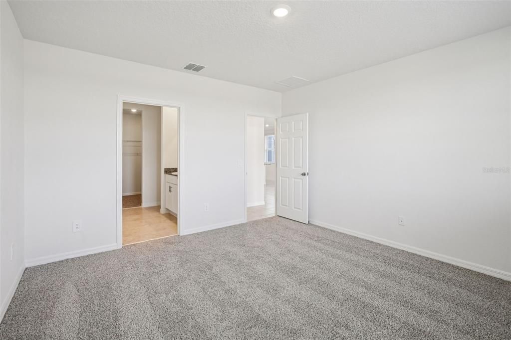 For Sale: $312,105 (4 beds, 2 baths, 1607 Square Feet)