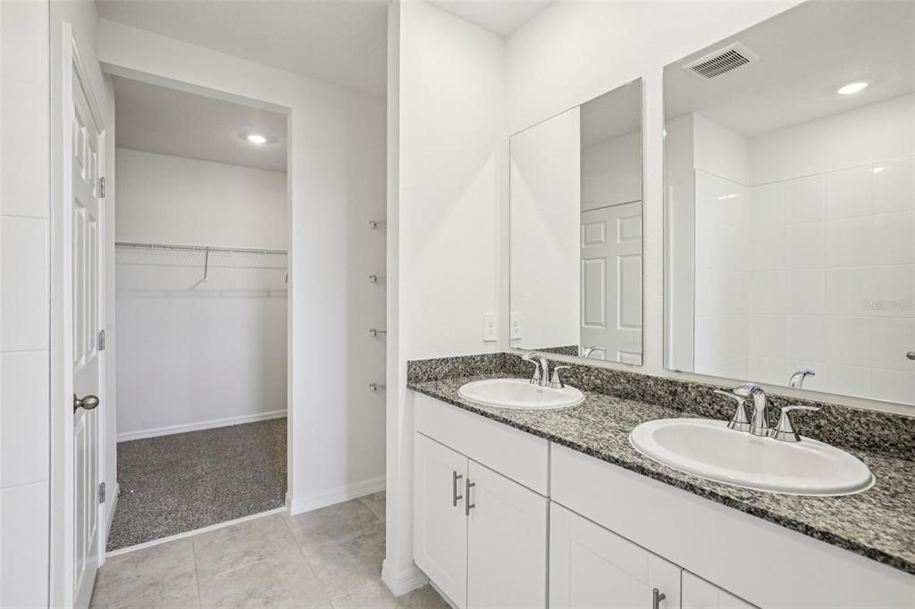 For Sale: $312,105 (4 beds, 2 baths, 1607 Square Feet)