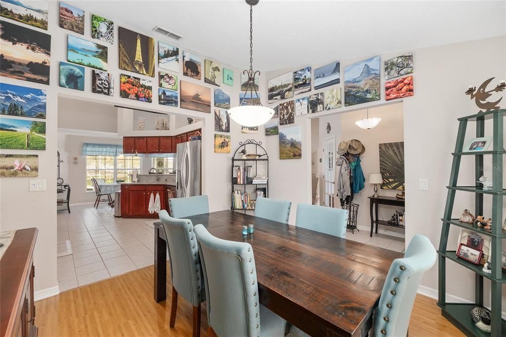 Active With Contract: $377,000 (3 beds, 2 baths, 1929 Square Feet)