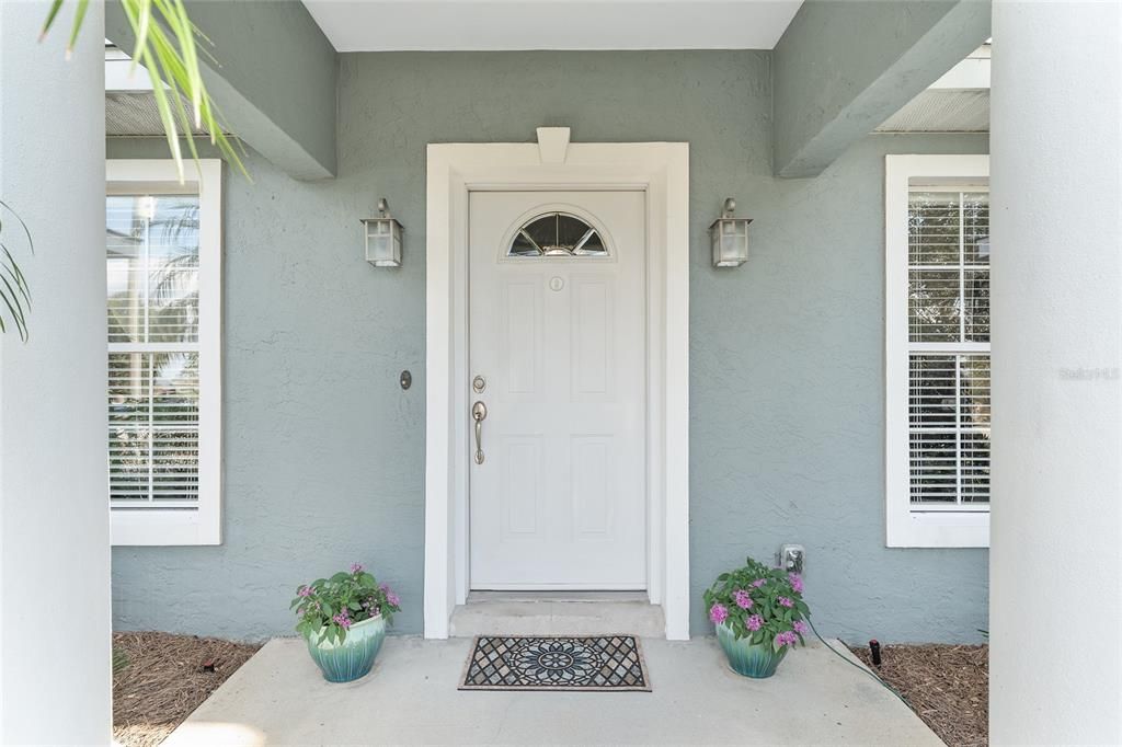 Active With Contract: $377,000 (3 beds, 2 baths, 1929 Square Feet)