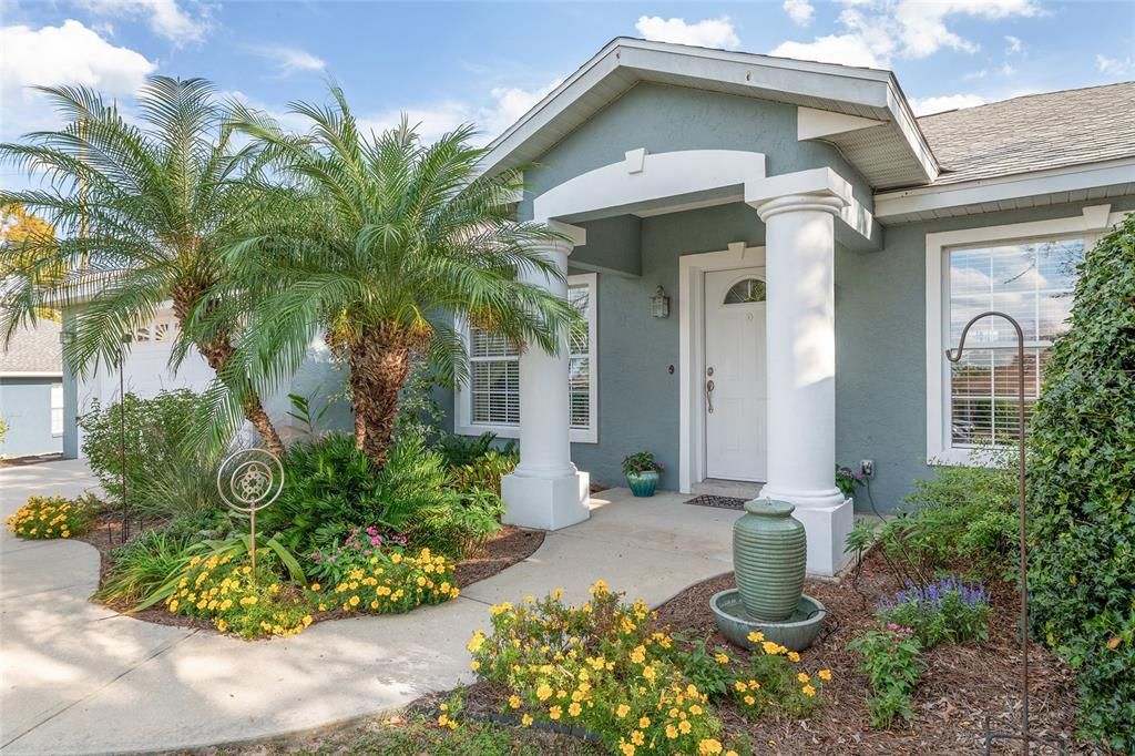 Active With Contract: $377,000 (3 beds, 2 baths, 1929 Square Feet)