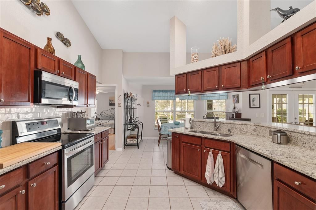 Active With Contract: $377,000 (3 beds, 2 baths, 1929 Square Feet)