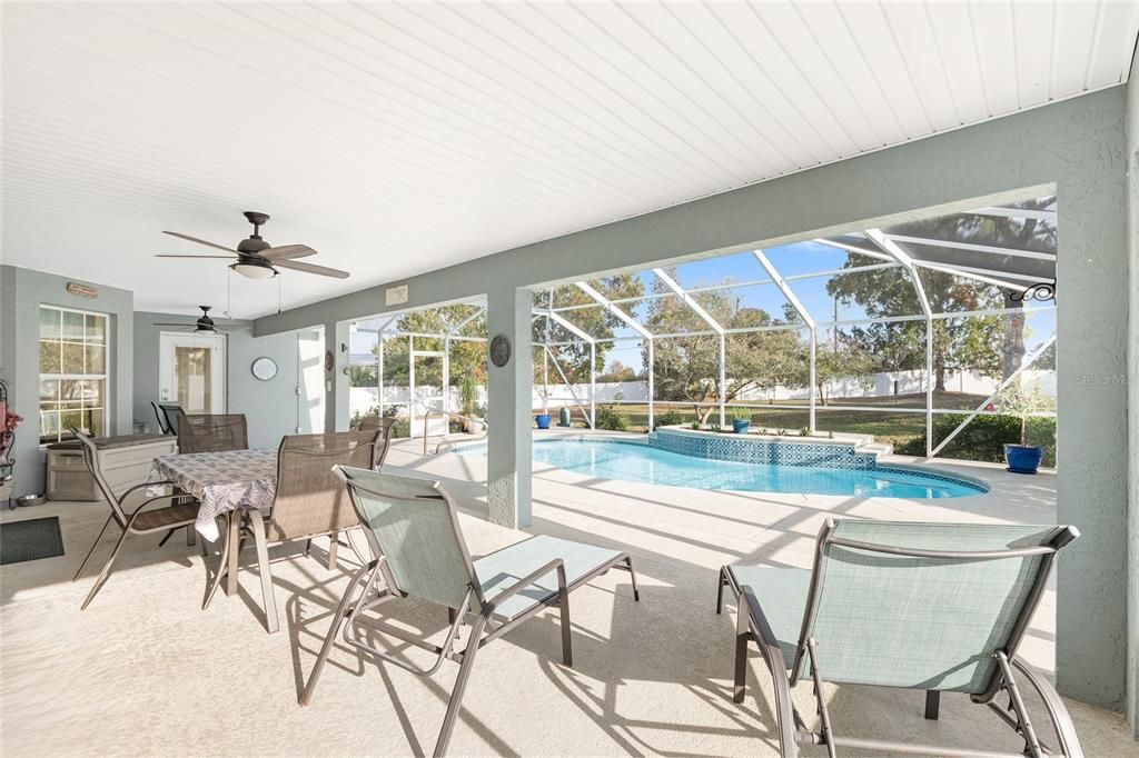 Active With Contract: $377,000 (3 beds, 2 baths, 1929 Square Feet)