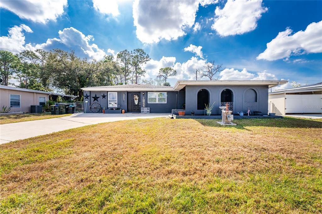 待售: $199,000 (3 贝兹, 2 浴室, 1333 平方英尺)