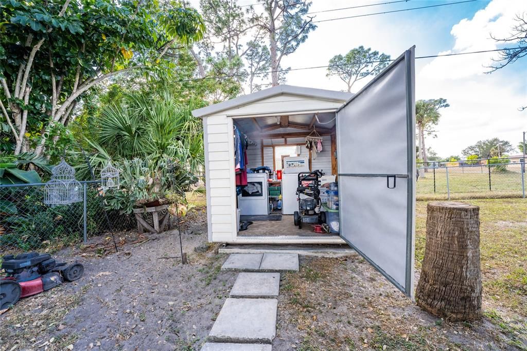 待售: $199,000 (3 贝兹, 2 浴室, 1333 平方英尺)