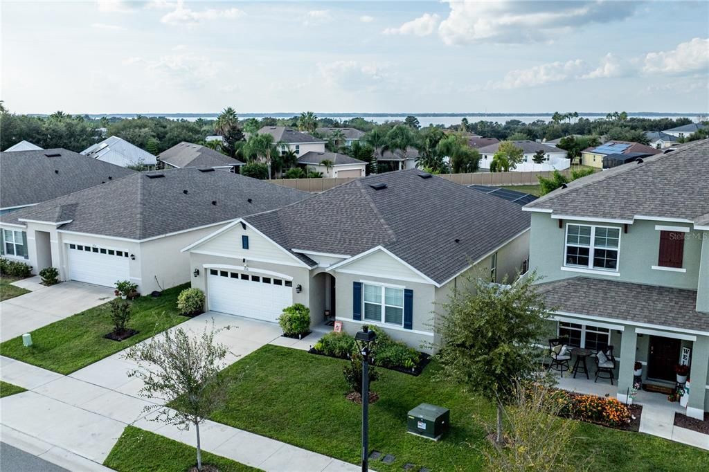 For Sale: $369,000 (4 beds, 2 baths, 1867 Square Feet)