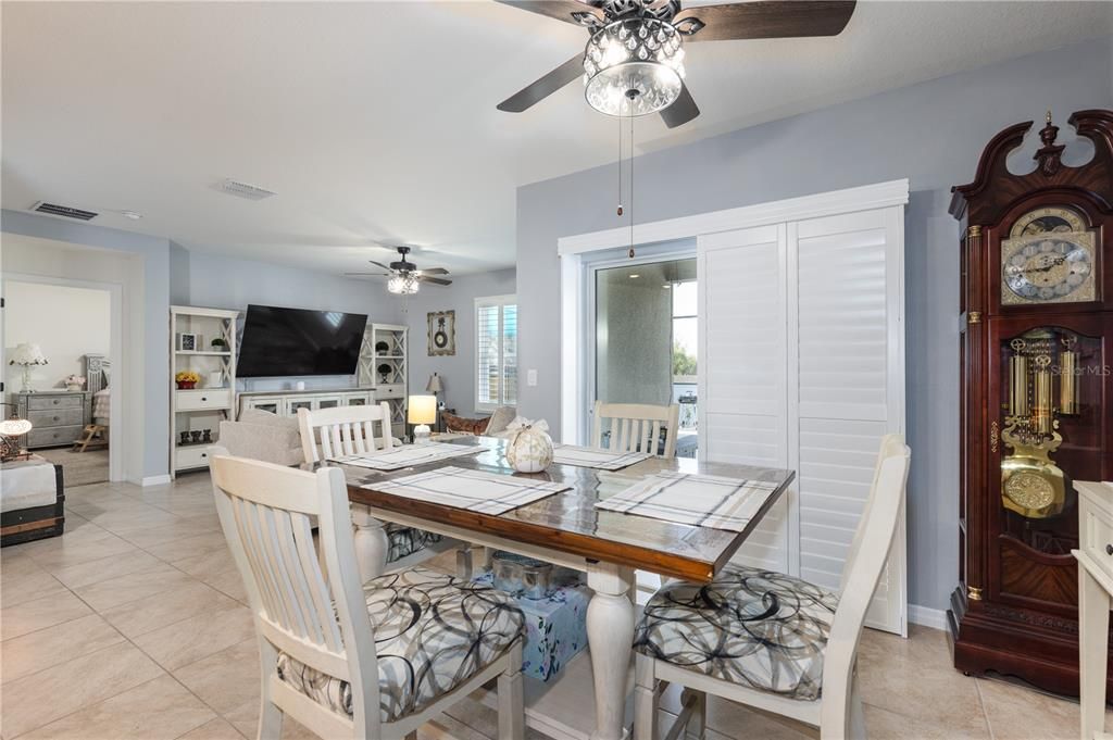 For Sale: $369,000 (4 beds, 2 baths, 1867 Square Feet)