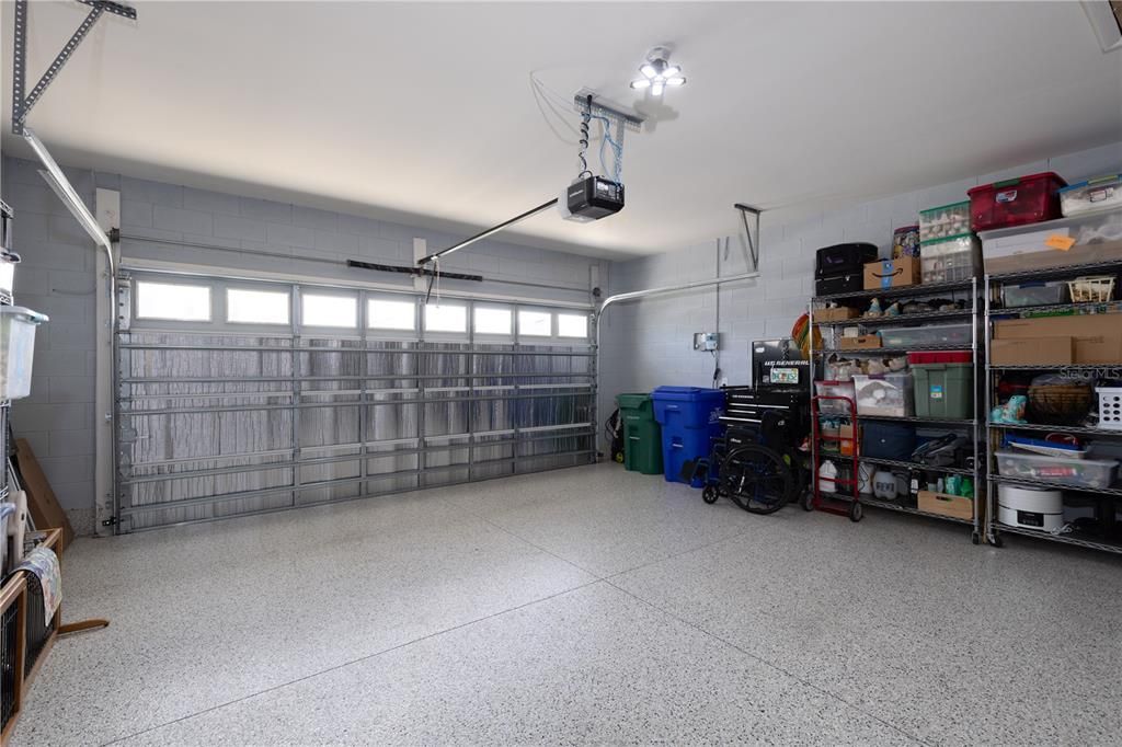 For Sale: $369,000 (4 beds, 2 baths, 1867 Square Feet)