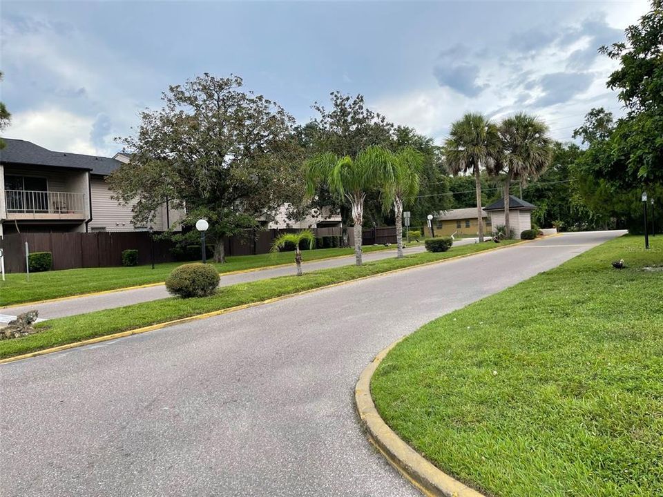 For Sale: $109,000 (1 beds, 1 baths, 670 Square Feet)