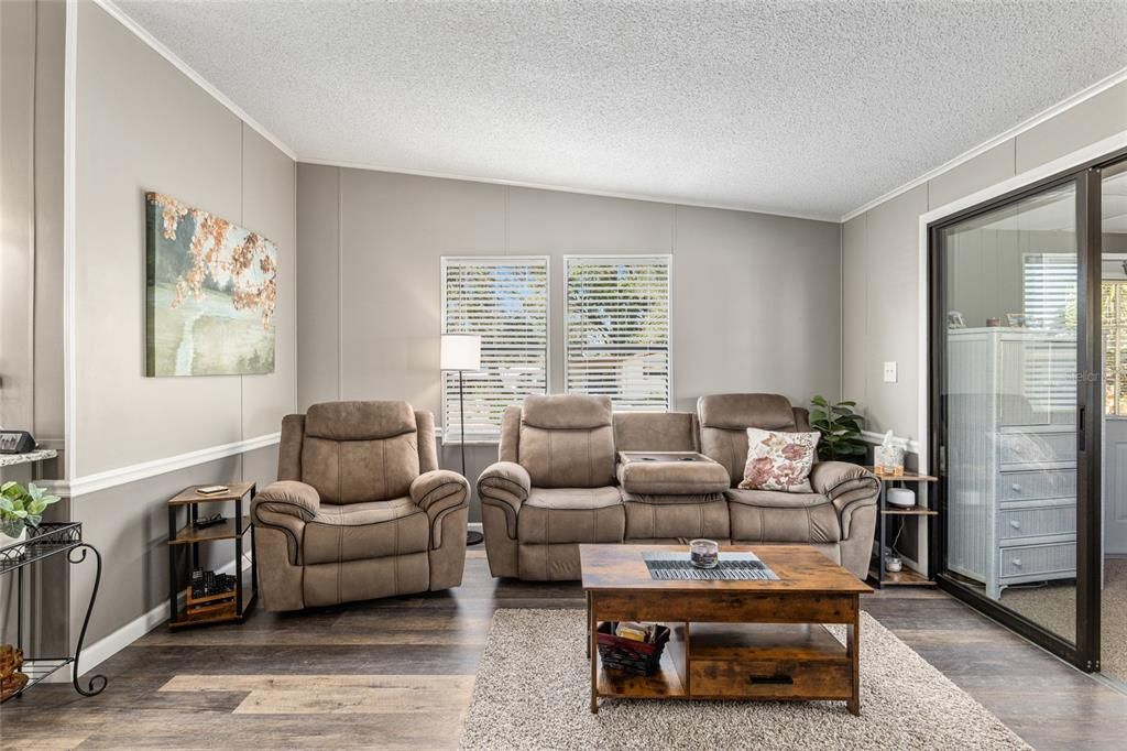 En Venta: $210,000 (2 camas, 2 baños, 1180 Pies cuadrados)