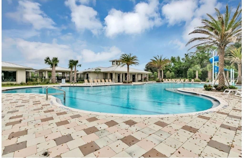 For Rent: $2,900 (4 beds, 3 baths, 2044 Square Feet)