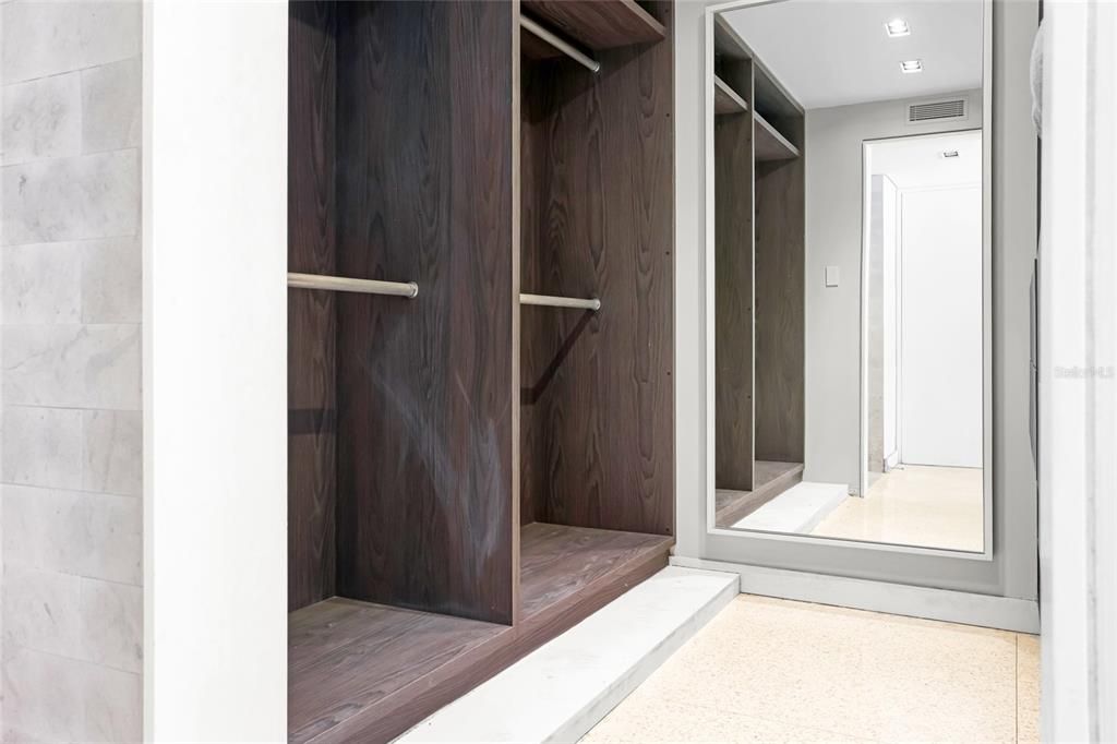 En Renta: $8,500 (3 camas, 2 baños, 2101 Pies cuadrados)