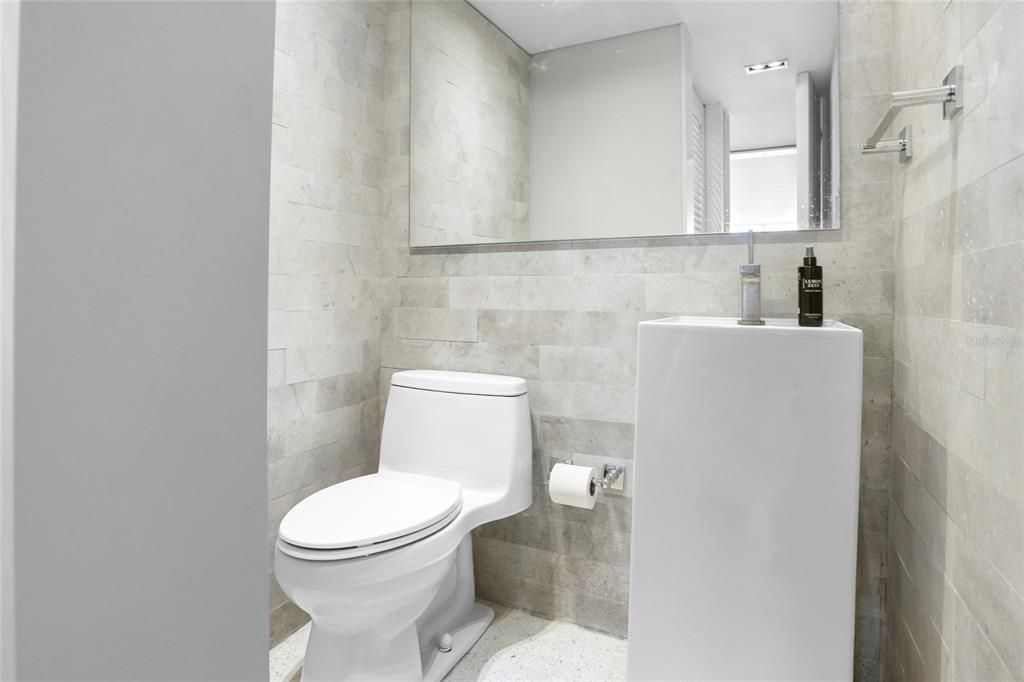 En Renta: $8,500 (3 camas, 2 baños, 2101 Pies cuadrados)