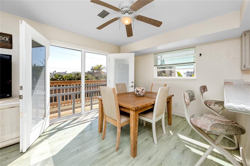 For Sale: $795,000 (3 beds, 2 baths, 1680 Square Feet)