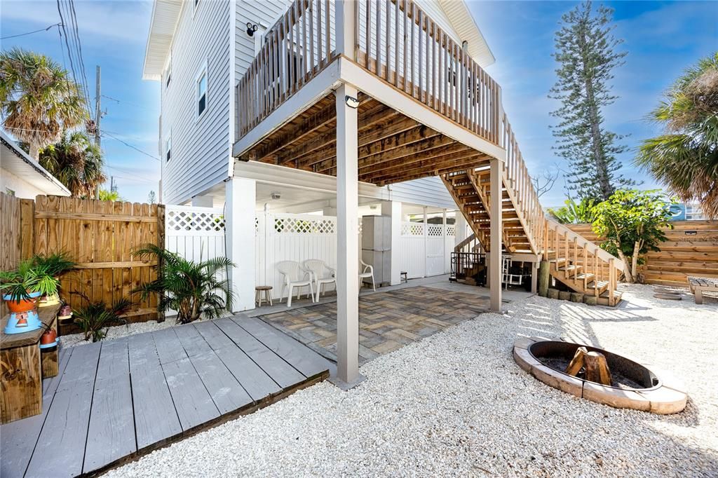 For Sale: $795,000 (3 beds, 2 baths, 1680 Square Feet)