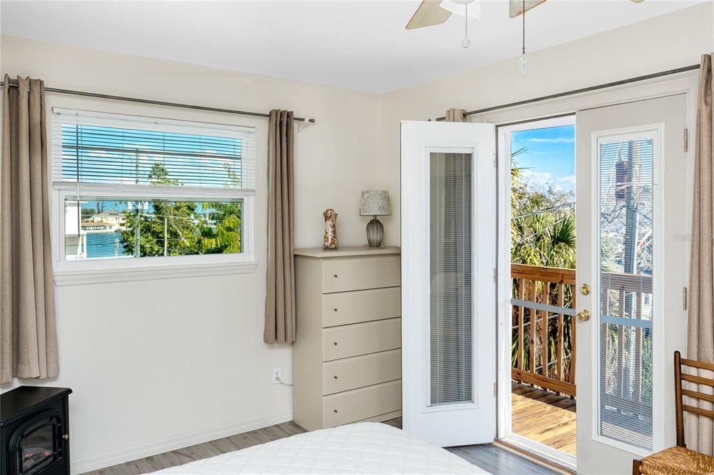 For Sale: $795,000 (3 beds, 2 baths, 1680 Square Feet)