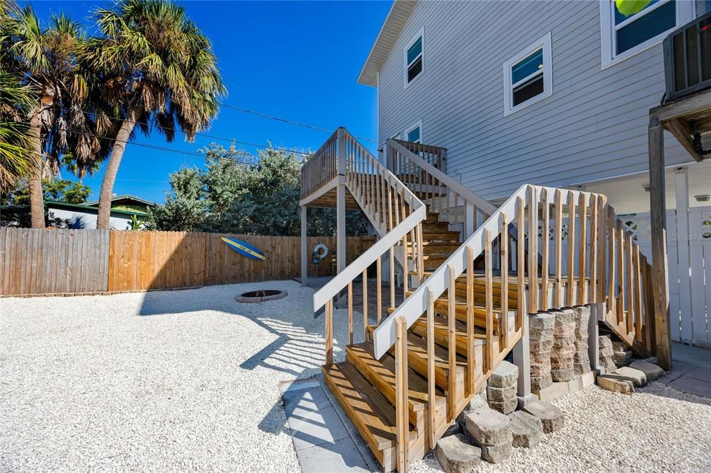 For Sale: $795,000 (3 beds, 2 baths, 1680 Square Feet)