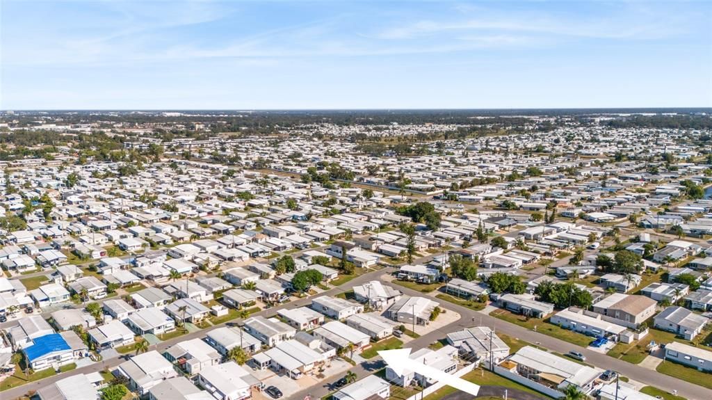 For Sale: $63,000 (2 beds, 2 baths, 550 Square Feet)