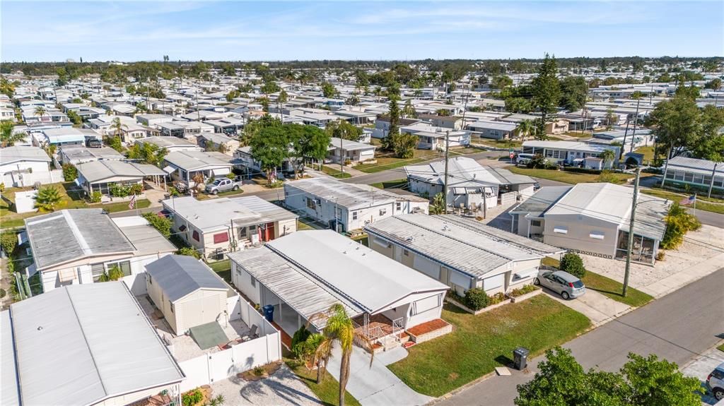 For Sale: $63,000 (2 beds, 2 baths, 550 Square Feet)