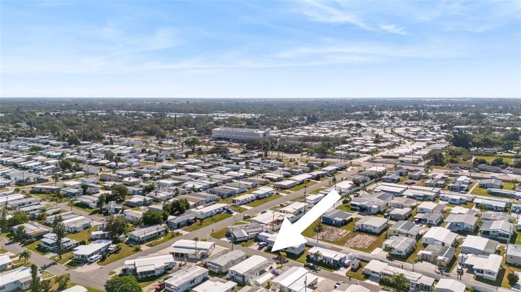 For Sale: $63,000 (2 beds, 2 baths, 550 Square Feet)