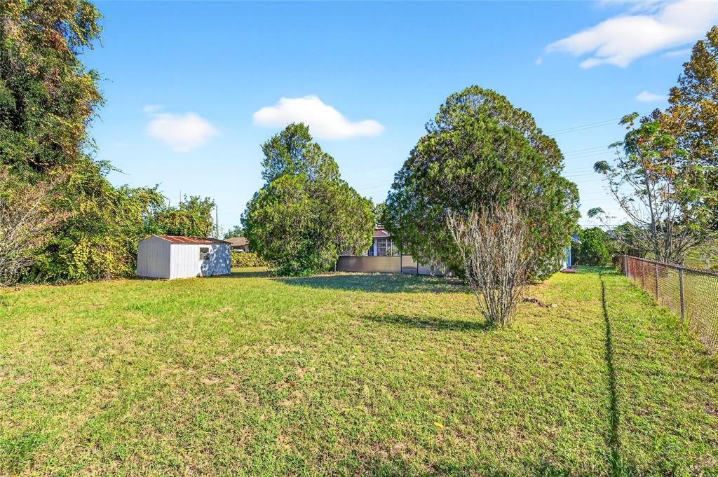 合同活跃: $175,000 (3 贝兹, 2 浴室, 1144 平方英尺)