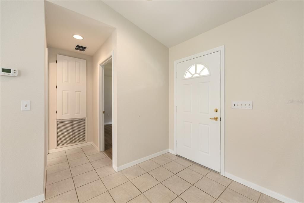 For Sale: $245,000 (2 beds, 2 baths, 2154 Square Feet)