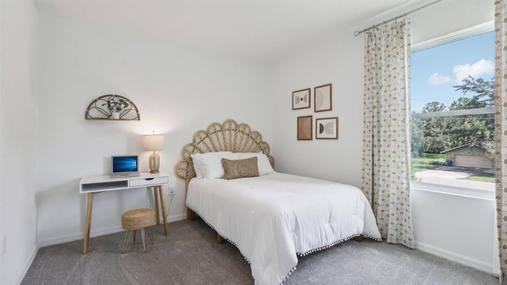 En Venta: $368,990 (4 camas, 2 baños, 2305 Pies cuadrados)