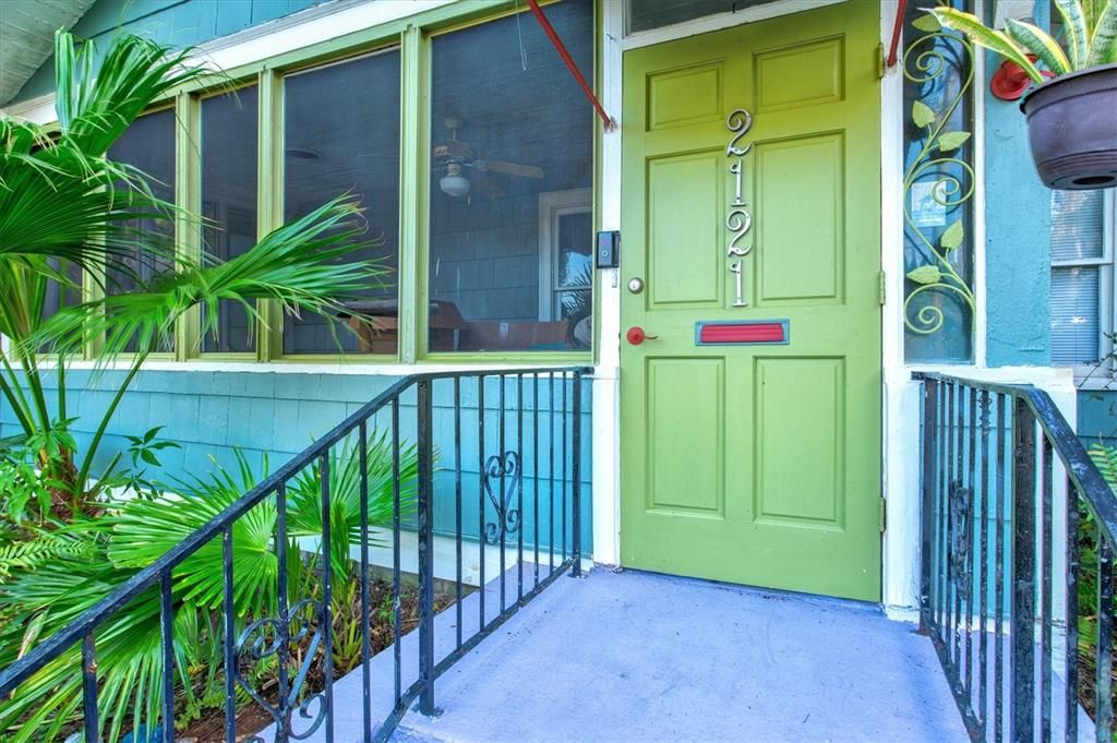 For Sale: $500,000 (3 beds, 2 baths, 1530 Square Feet)