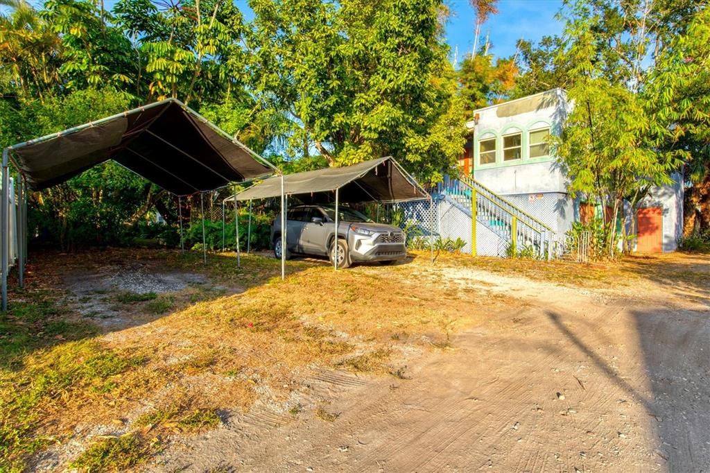 For Sale: $500,000 (3 beds, 2 baths, 1530 Square Feet)