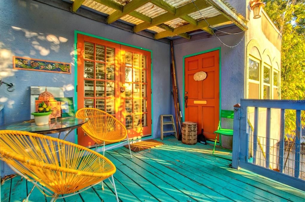 For Sale: $500,000 (3 beds, 2 baths, 1530 Square Feet)