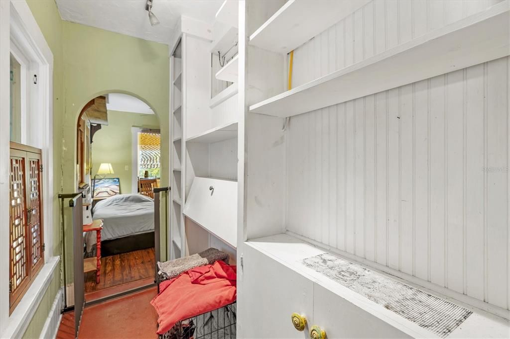 For Sale: $500,000 (3 beds, 2 baths, 1530 Square Feet)