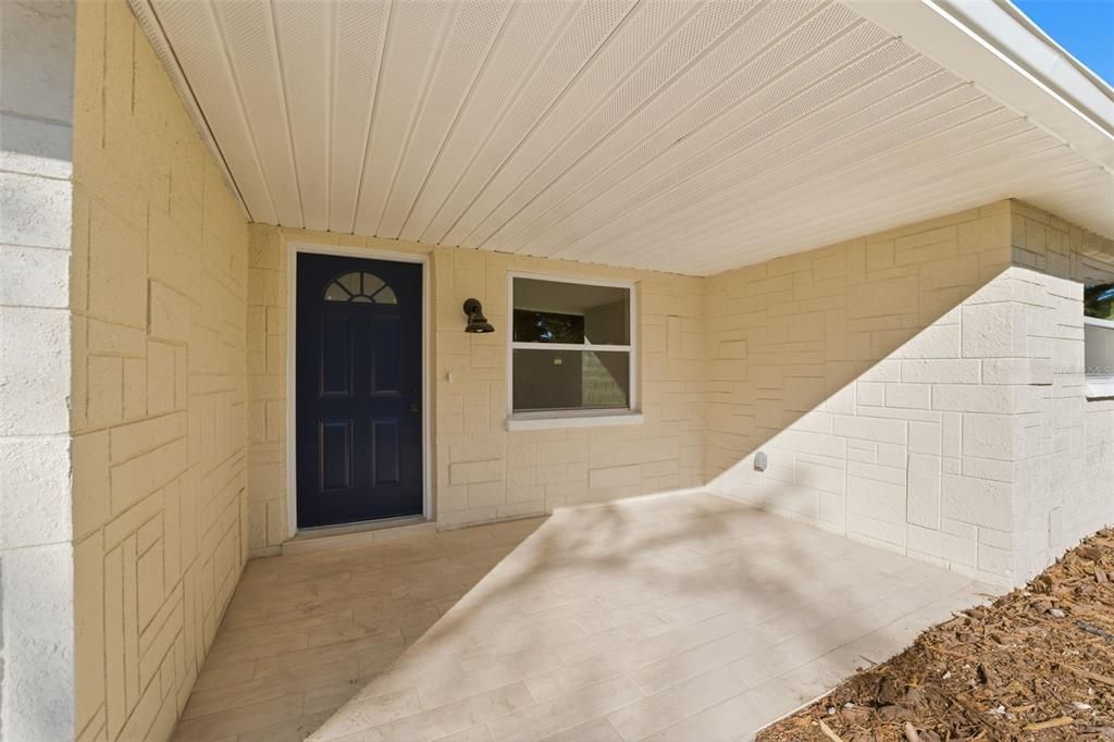 Activo con contrato: $225,000 (2 camas, 2 baños, 746 Pies cuadrados)