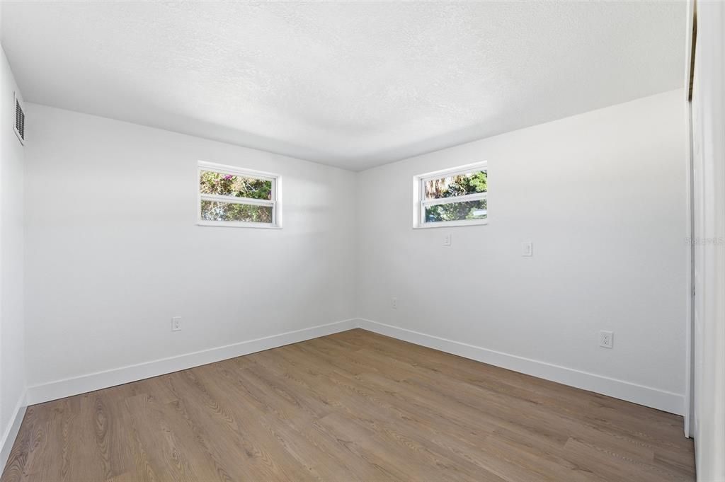 Activo con contrato: $225,000 (2 camas, 2 baños, 746 Pies cuadrados)