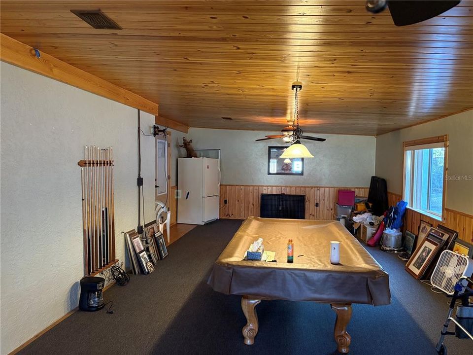 For Sale: $398,800 (3 beds, 2 baths, 1494 Square Feet)