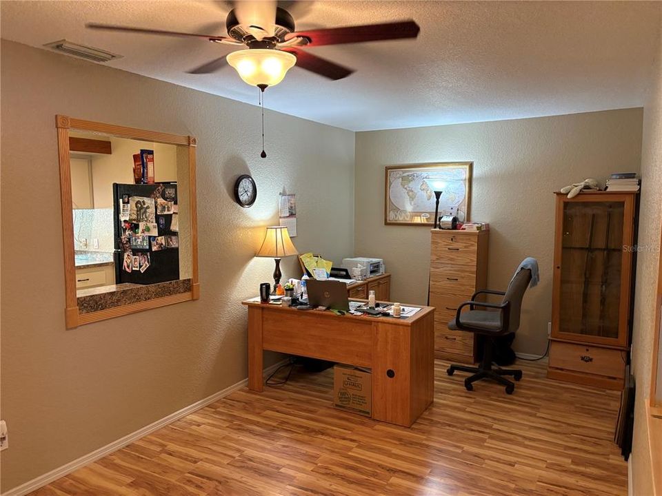 For Sale: $398,800 (3 beds, 2 baths, 1494 Square Feet)