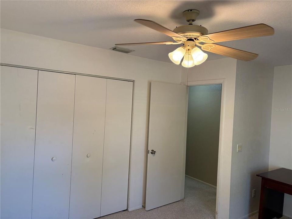 For Sale: $398,800 (3 beds, 2 baths, 1494 Square Feet)