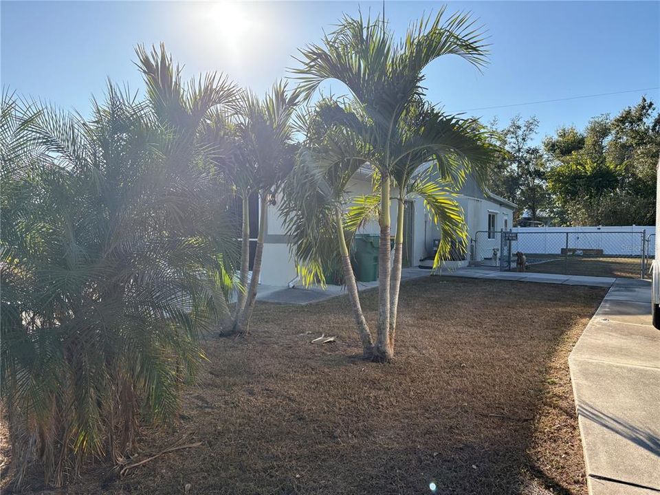 For Sale: $398,800 (3 beds, 2 baths, 1494 Square Feet)