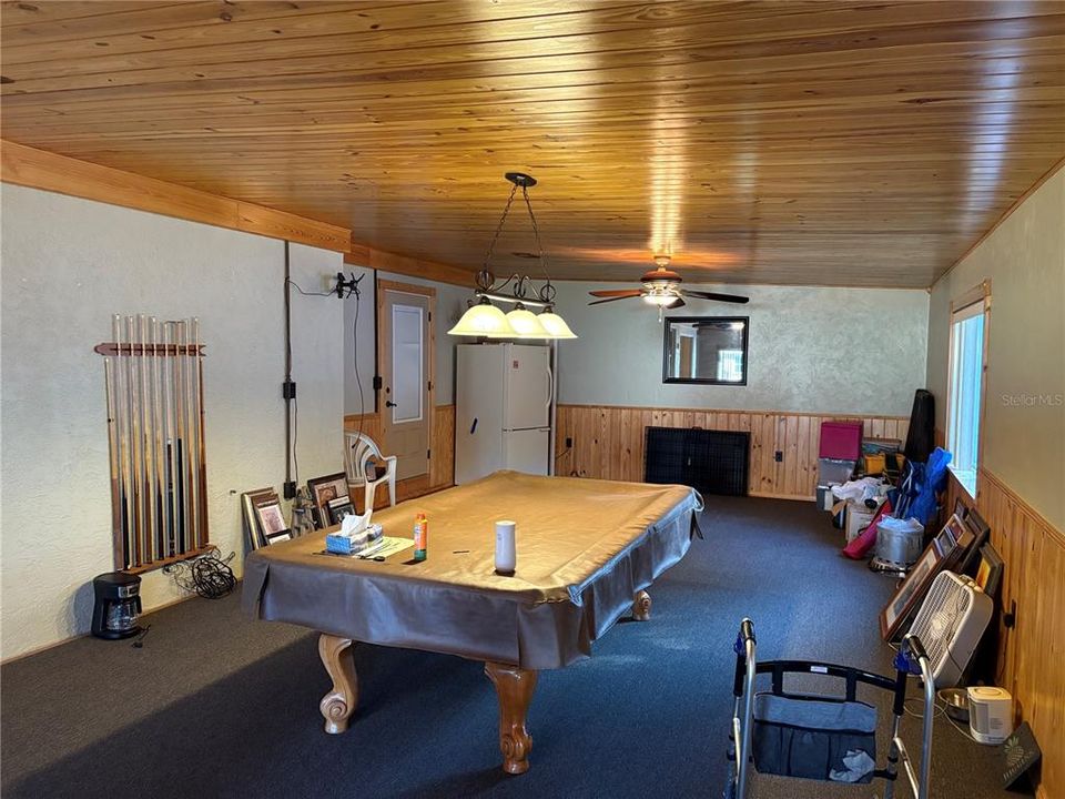 For Sale: $398,800 (3 beds, 2 baths, 1494 Square Feet)