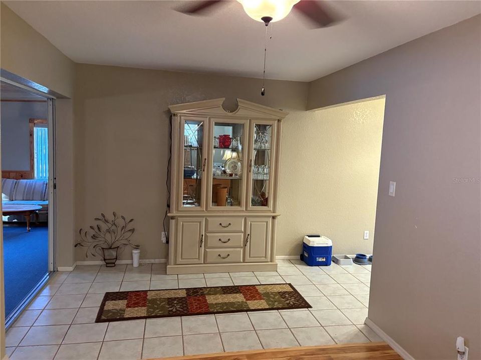 For Sale: $398,800 (3 beds, 2 baths, 1494 Square Feet)