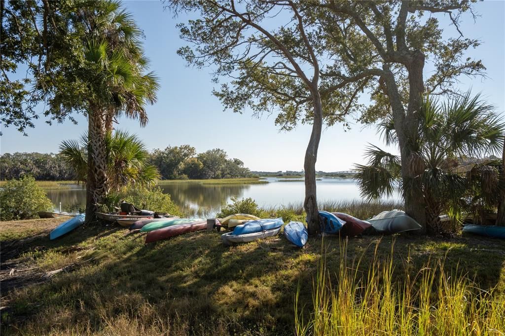 待售: $155,000 (1 贝兹, 1 浴室, 604 平方英尺)