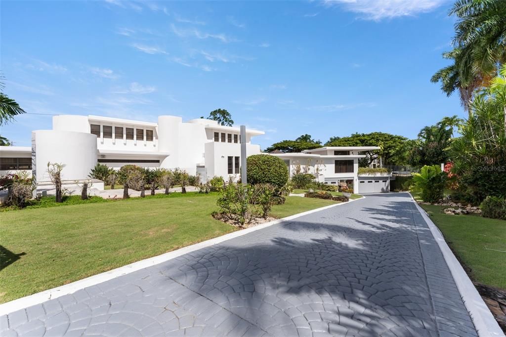 待售: $3,500,000 (7 贝兹, 8 浴室, 7874 平方英尺)