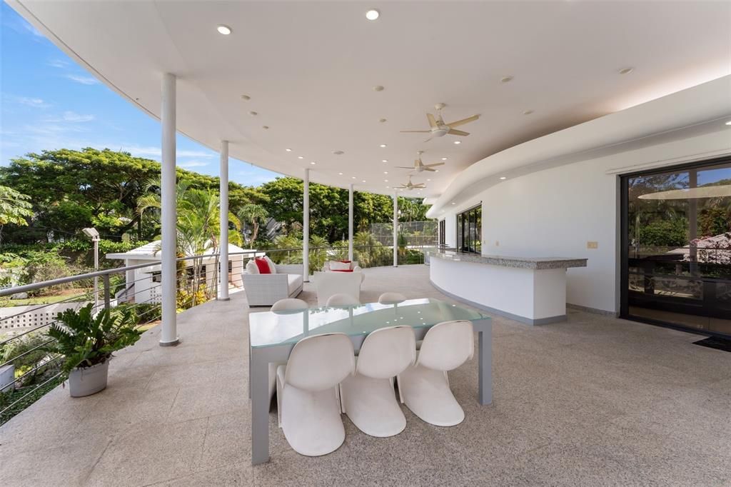 待售: $3,500,000 (7 贝兹, 8 浴室, 7874 平方英尺)