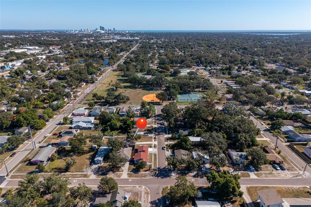 En Venta: $290,000 (2 camas, 1 baños, 660 Pies cuadrados)