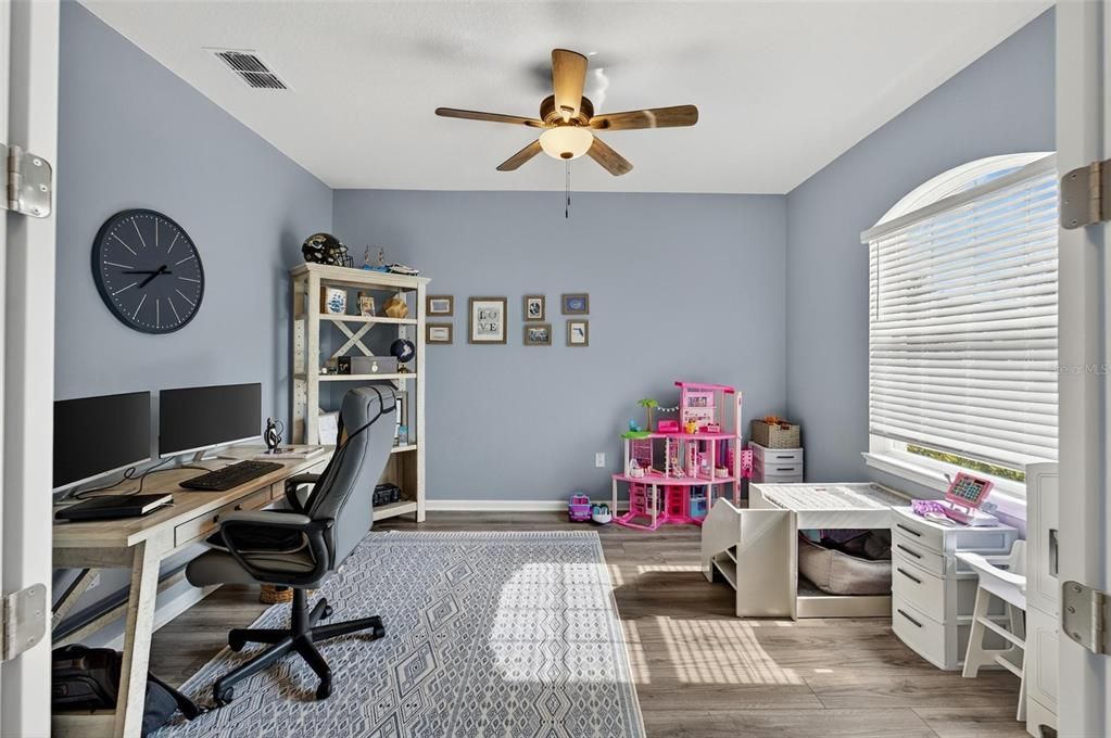 En Venta: $475,000 (3 camas, 2 baños, 2179 Pies cuadrados)