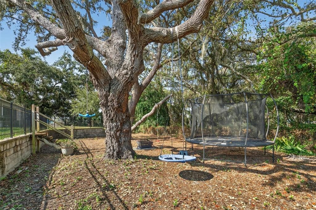 En Venta: $475,000 (3 camas, 2 baños, 2179 Pies cuadrados)