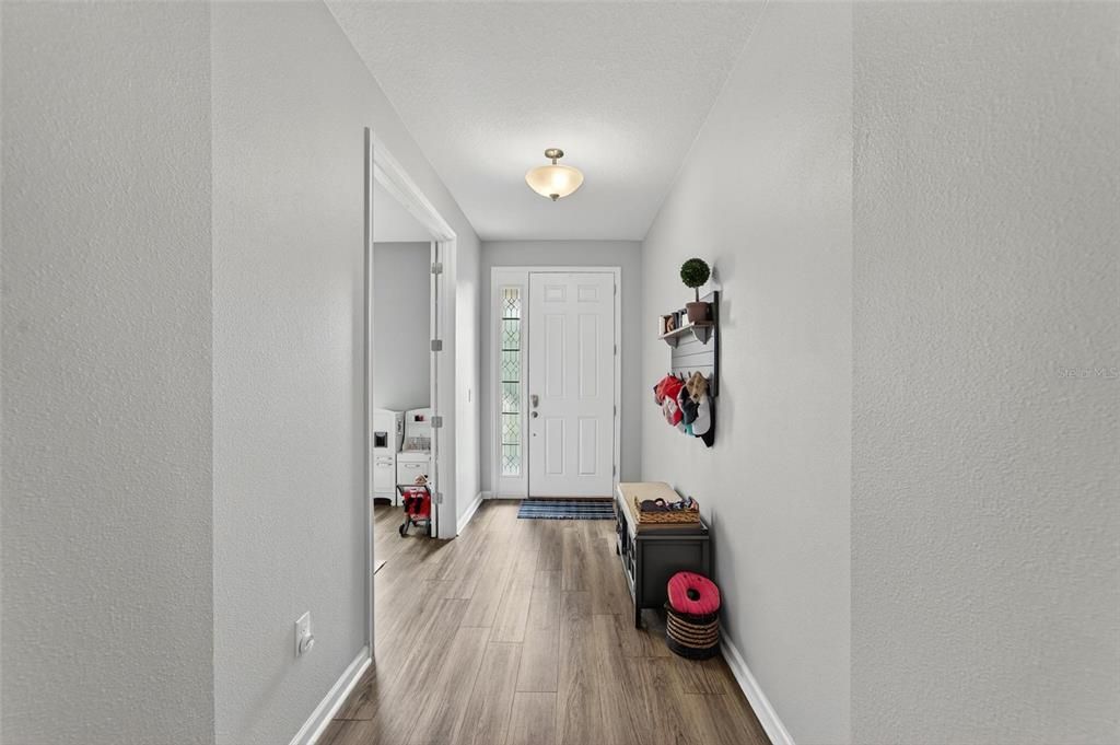 En Venta: $475,000 (3 camas, 2 baños, 2179 Pies cuadrados)